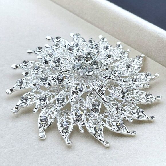 Silver with White Diamond Crystal Round Flower Pin Back Brooch - Picture 4 of 8